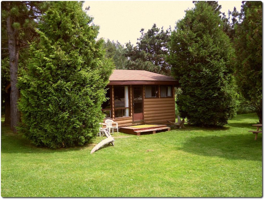 Maciver'S Motel And Camp Blind River ห้อง รูปภาพ